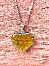 Charger l'image dans la galerie, Collier amour en oeil de tigre