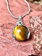 Charger l'image dans la galerie, Collier de vitalité en oeil de tigre