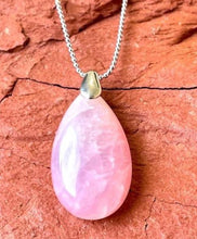 Charger l'image dans la galerie, Collier de protection en quartz rose