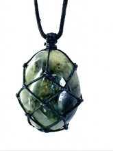 Charger l'image dans la galerie, Collier énergie en labradorite