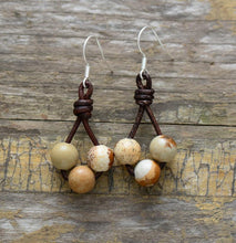 Charger l'image dans la galerie, Boucle d'oreille en perles de jaspe