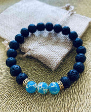 Charger l&#39;image dans la galerie, Bracelet turquoise et pierres de lave
